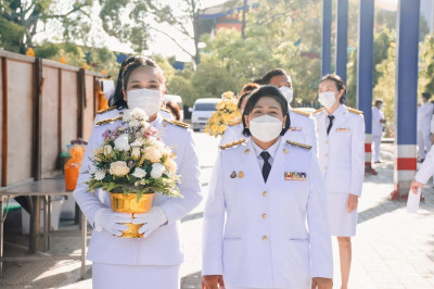 ร่วมพิธีวันพระบาทสมเด็จพระพุทธยอดฟ้าจุฬาโลกมหาราช ... พารามิเตอร์รูปภาพ 1