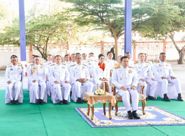 ร่วมพิธีวันพระบาทสมเด็จพระพุทธยอดฟ้าจุฬาโลกมหาราช ... พารามิเตอร์รูปภาพ 4