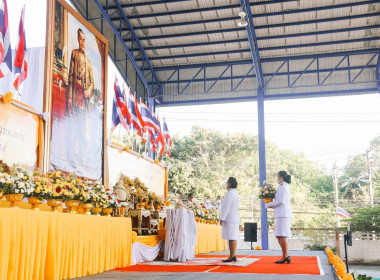 ร่วมพิธีวันพระบาทสมเด็จพระพุทธยอดฟ้าจุฬาโลกมหาราช ... พารามิเตอร์รูปภาพ 3