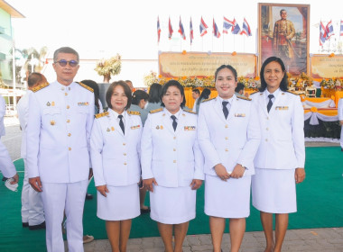 ร่วมพิธีวันพระบาทสมเด็จพระพุทธยอดฟ้าจุฬาโลกมหาราช ... พารามิเตอร์รูปภาพ 5