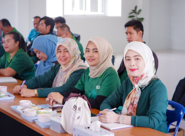 ประชุมข้าราชการ ลูกจ้างและพนักงานราชการ ประจำเดือน ตุลาคม ... พารามิเตอร์รูปภาพ 18