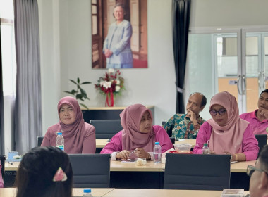 ประชุมข้าราชการ พนักงานราชการและลูกจ้าง ประจำเดือน เมษายน ... พารามิเตอร์รูปภาพ 16