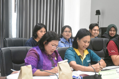 เข้าร่วมประชุมคณะกรรมการขับเคลื่อนงานด้านการเกษตร ... พารามิเตอร์รูปภาพ 1