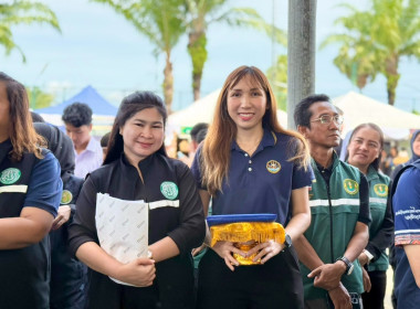 ร่วมติดตาม ร้อยเอกธรรมนัส พรหมเผ่า รองนายกรัฐมนตรี และ ... พารามิเตอร์รูปภาพ 4