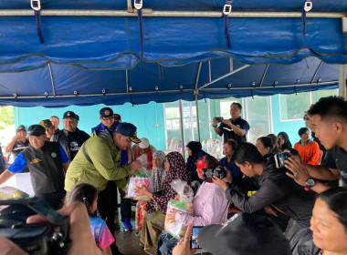 ลงพื้นที่ติดตามสถานการณ์น้ำท่วมในพื้นที่อำเภอเจาะไอร้อง พารามิเตอร์รูปภาพ 3