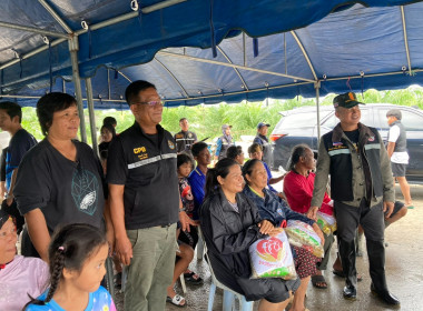 ลงพื้นที่ติดตามสถานการณ์น้ำท่วมในพื้นที่อำเภอเจาะไอร้อง พารามิเตอร์รูปภาพ 5