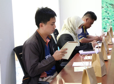 เข้าร่วมประชุมการดำเนินงานขับเคลื่อนนโยบายนราธิวาส เมือง 5 ... พารามิเตอร์รูปภาพ 1