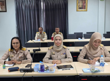 ประชุมข้าราชการ พนักงานราชการและลูกจ้าง ประจำเดือน สิงหาคม ... พารามิเตอร์รูปภาพ 1