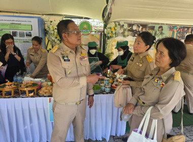 เข้าร่วมพิธีเปิดงาน ชมศูนย์ศึกษา พัฒนาความรู้ ดูนิทรรศการ ... พารามิเตอร์รูปภาพ 8